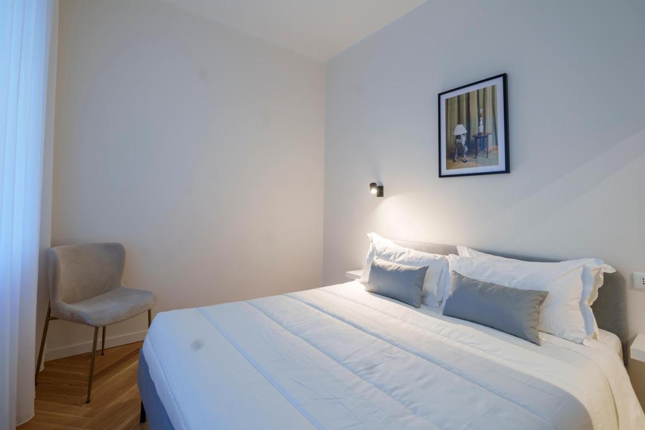 Ferienwohnung Porta Venezia-Trilocale-Luxury Con Wifi-Neflix Mailand Exterior foto