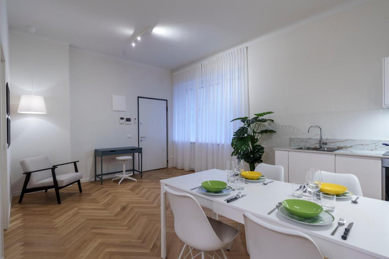 Ferienwohnung Porta Venezia-Trilocale-Luxury Con Wifi-Neflix Mailand Exterior foto